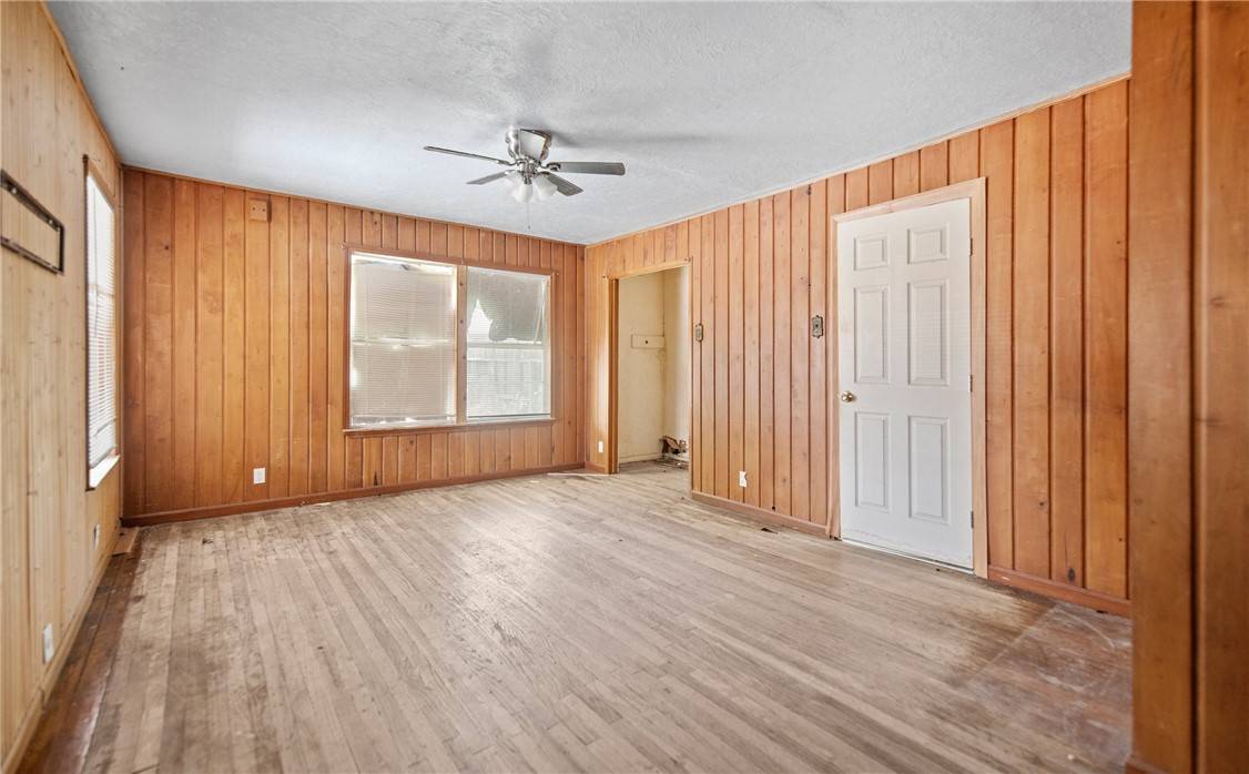 Corpus Christi, TX 78415,4833 Larcade DR