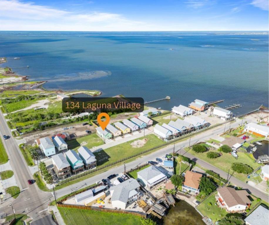 Corpus Christi, TX 78418,134 Laguna Village DR