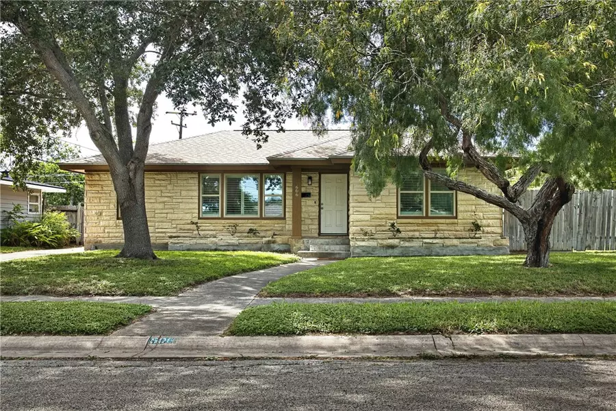 606 Grant PL, Corpus Christi, TX 78411
