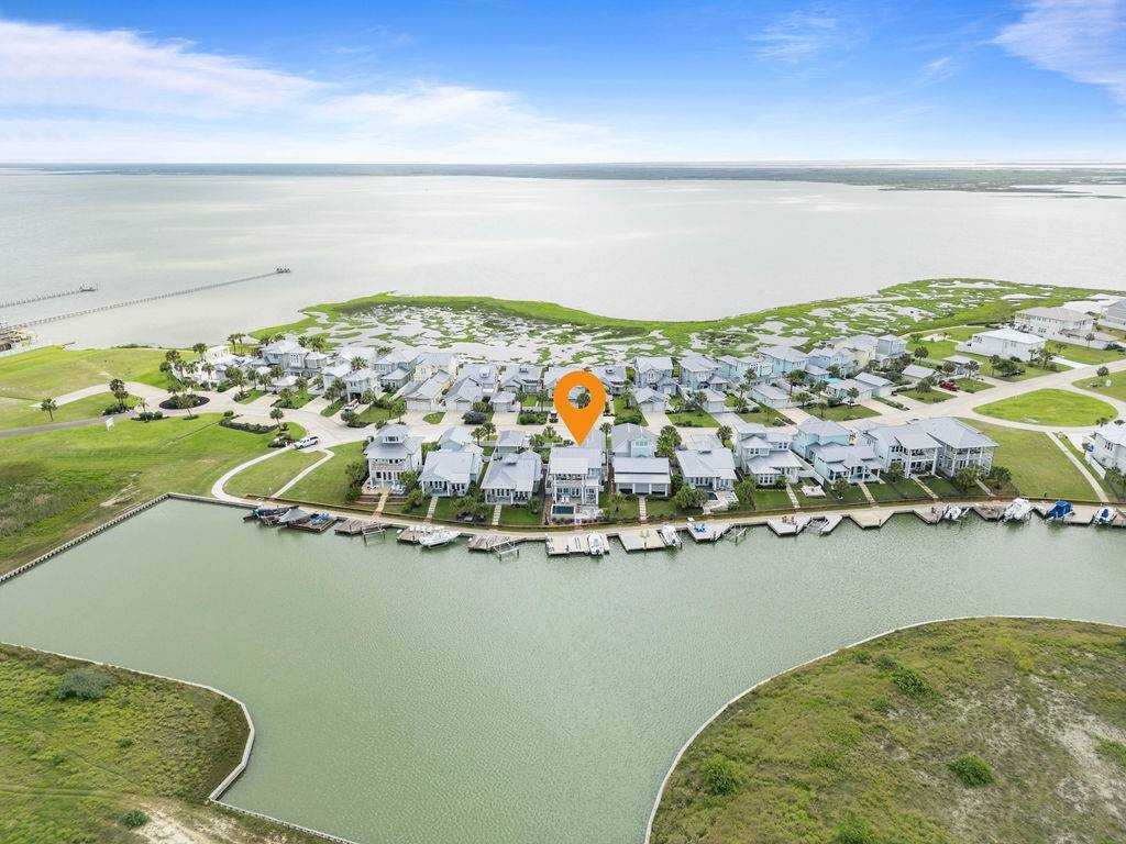 Rockport, TX 78382,125 Reserve LN