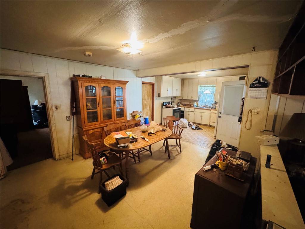 Mathis, TX 78368,120 S Orange ST