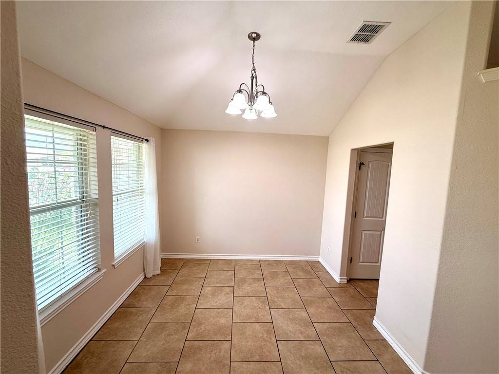 Corpus Christi, TX 78414,6710 Earnhart