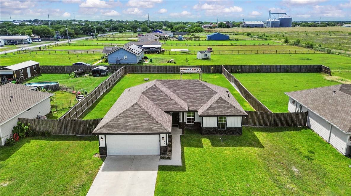 Orange Grove, TX 78372,104 Atkinson DR