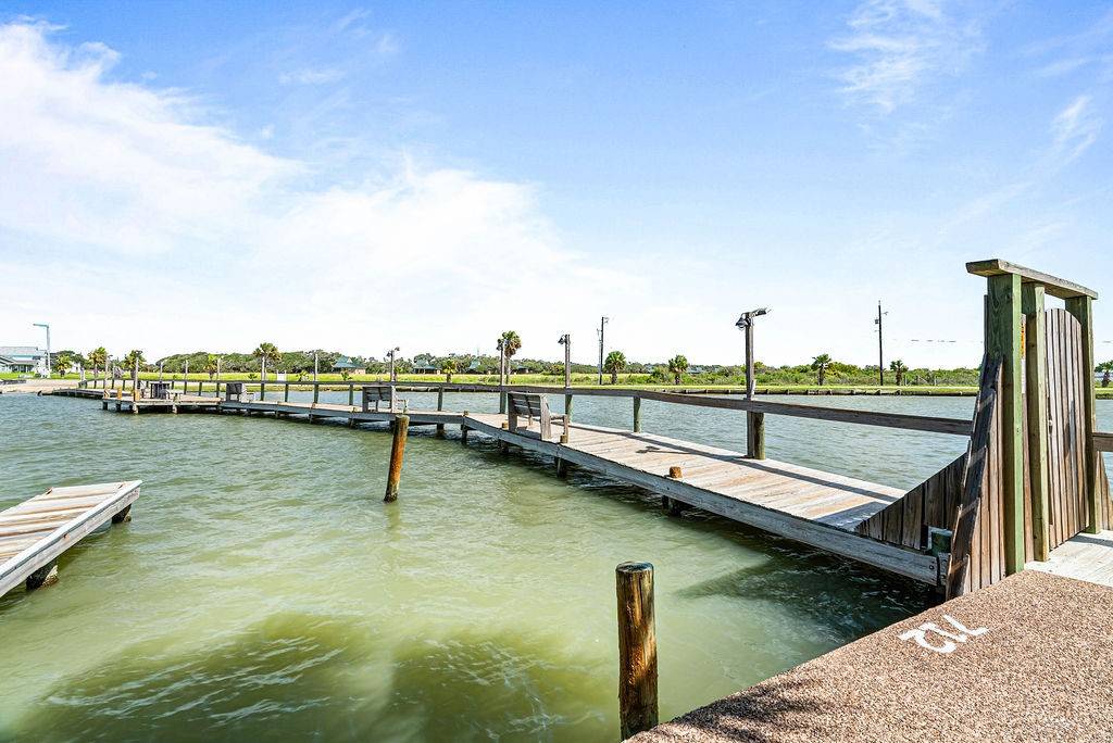 Rockport, TX 78382,2292 Fulton Beach RD