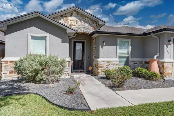 3021 Neches DR, Corpus Christi, TX 78414