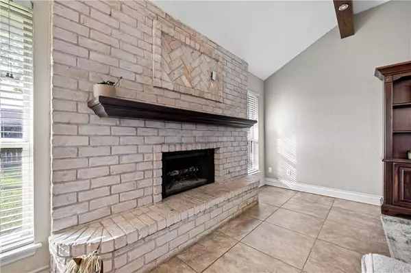 Portland, TX 78374,2305 Twin Oak DR