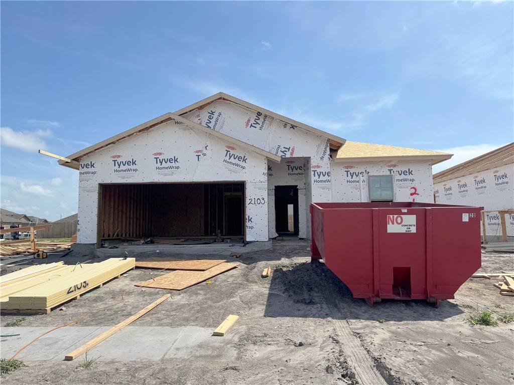2103 Fury, Portland, TX 78374