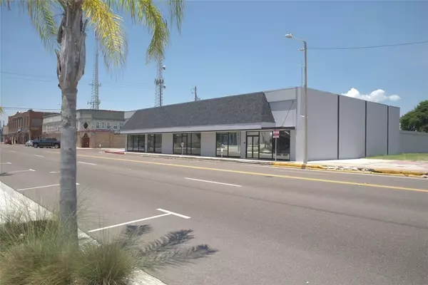 Corpus Christi, TX 78401,1024 Leopard ST