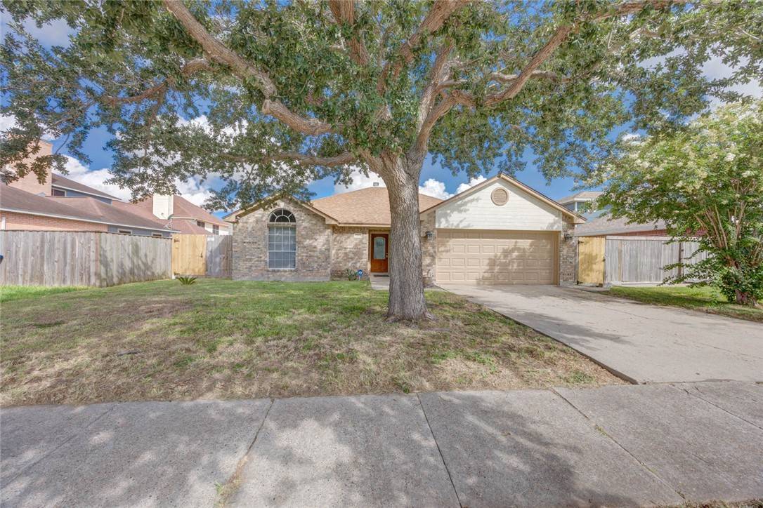 Corpus Christi, TX 78413,7313 Prairie DR