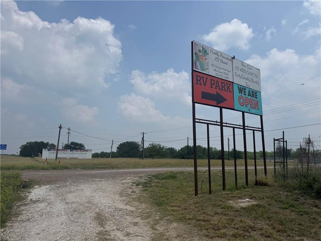 Alice, TX 78332,102 Business Park RD