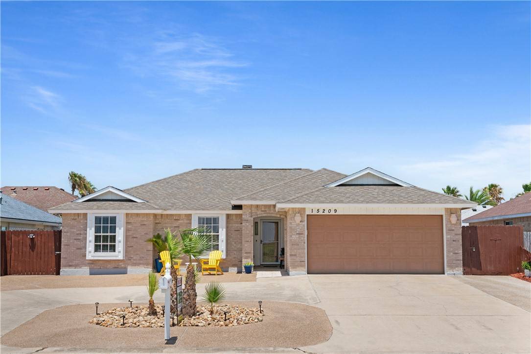 15209 Dasmarinas DR, Corpus Christi, TX 78418