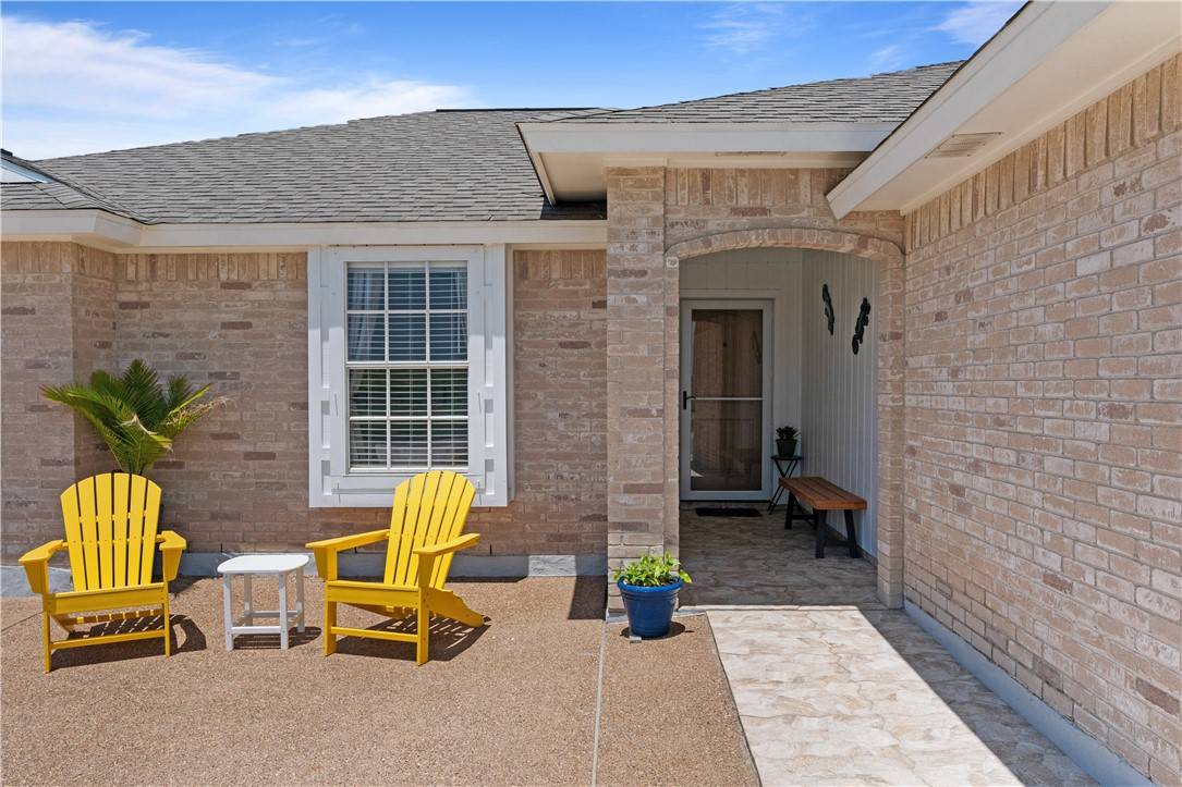 Corpus Christi, TX 78418,15209 Dasmarinas DR
