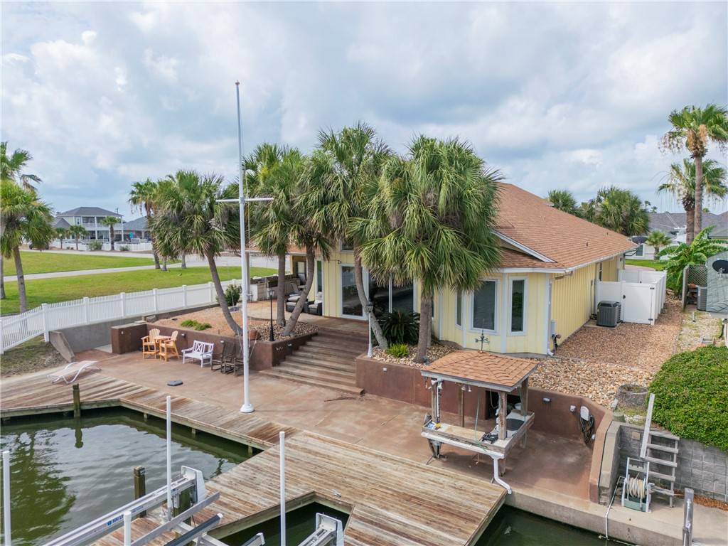 Aransas Pass, TX 78336,100 Dolphin Ct.