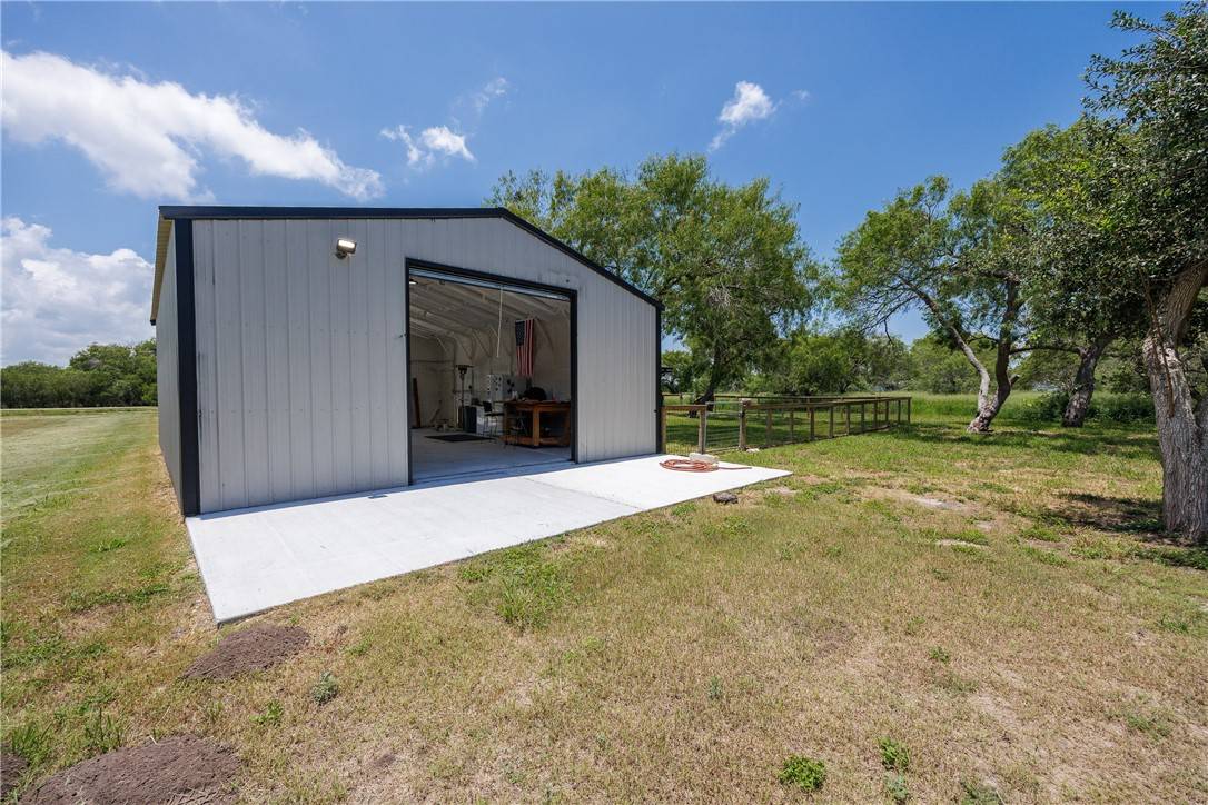 Odem, TX 78370,4222 County Road 2289