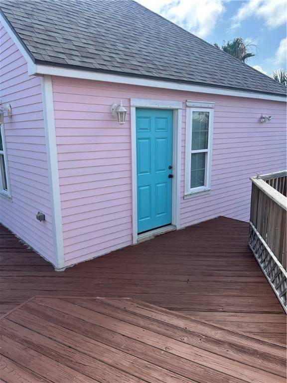 Port Aransas, TX 78373,902 S 11th ST