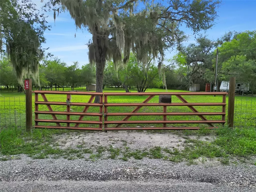 Robstown, TX 78380,6389 Javelina Creek DR