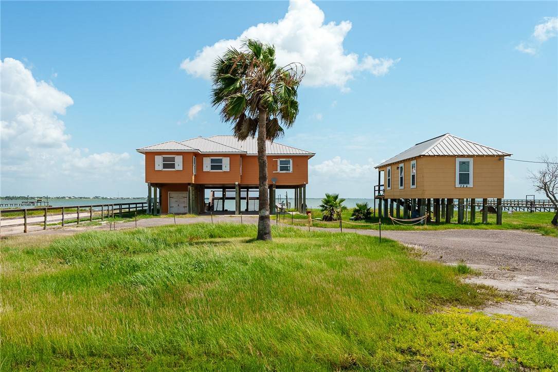 Taft, TX 78390,384 Egery Island RD