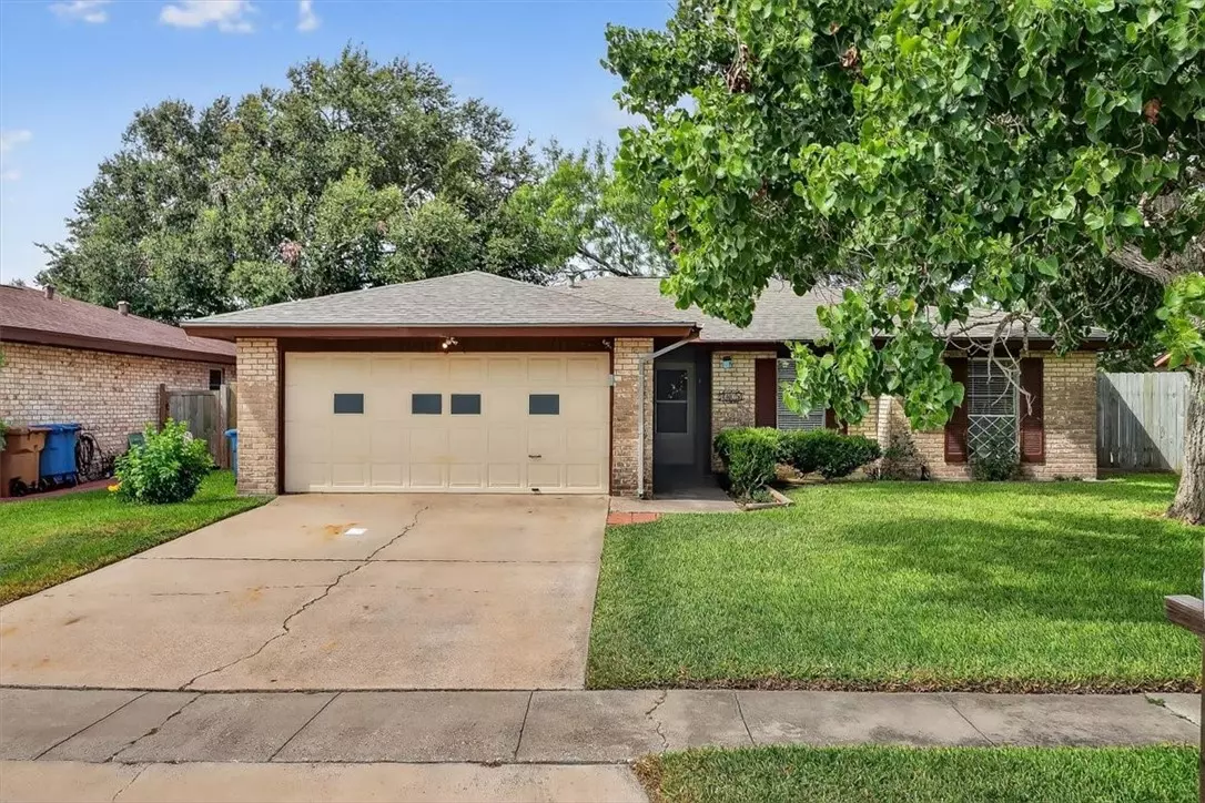 Corpus Christi, TX 78412,7405 Skyking DR