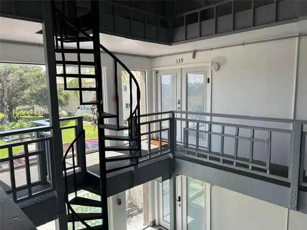 14300 S Padre Island DR #139, Corpus Christi, TX 78418