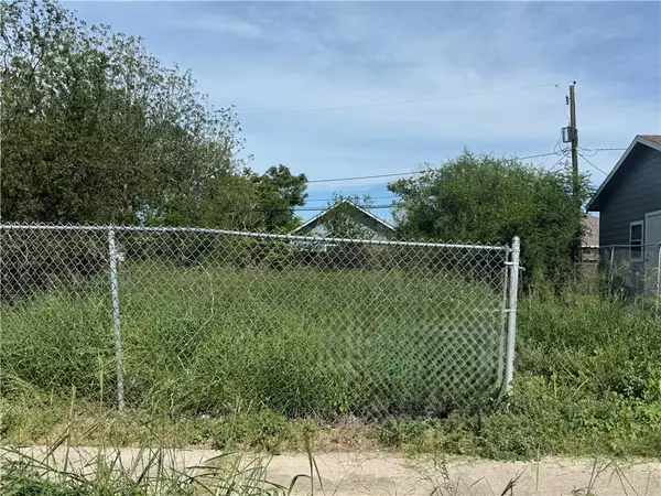3242 Elgin ST, Corpus Christi, TX 78405