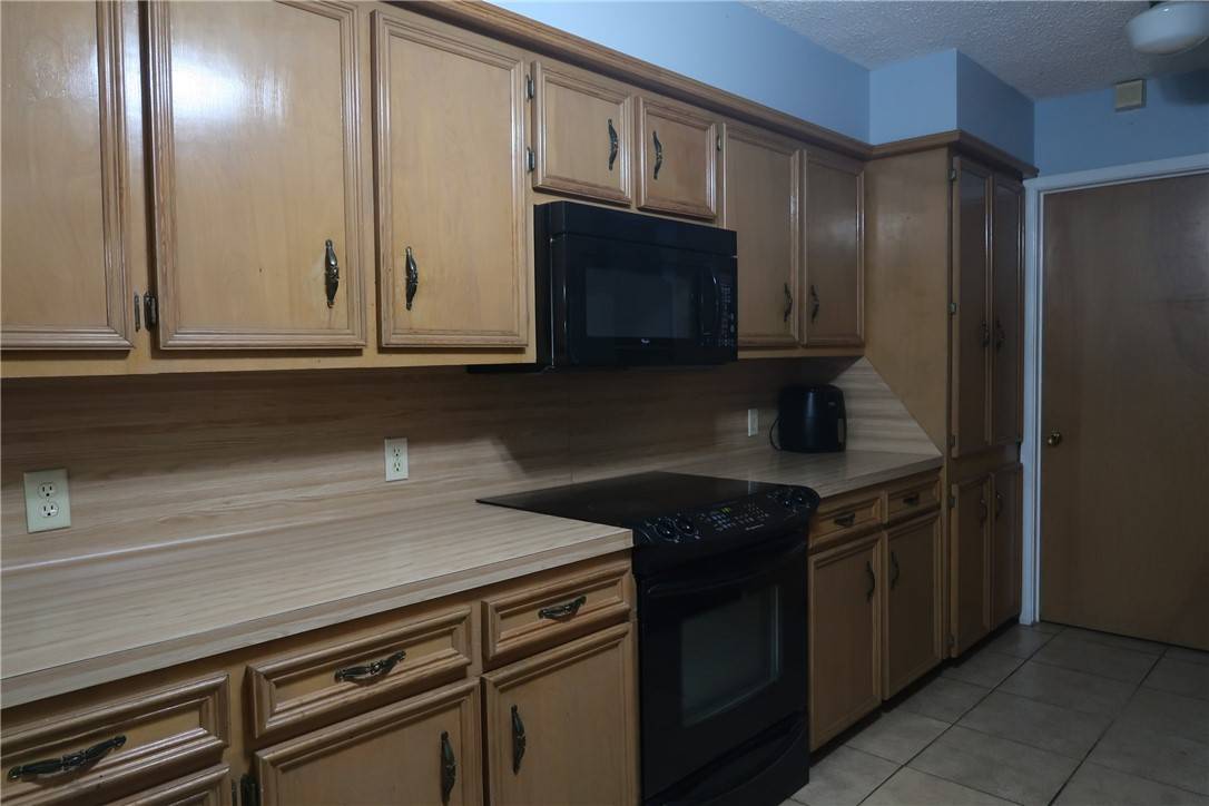 Alice, TX 78332,1003 Anderson DR