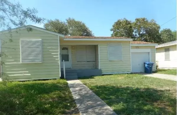 1617 Cambridge DR, Corpus Christi, TX 78415