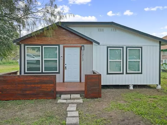Kingsville, TX 78363,1213 E Alice Ave