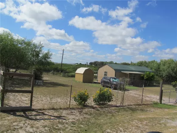 Sandia, TX 78383,146 Pathfinder DR