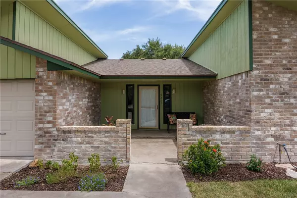 Portland, TX 78374,2353 Willow DR