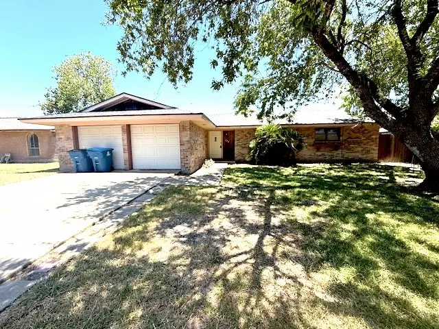 Portland, TX 78374,229 Terlingua DR