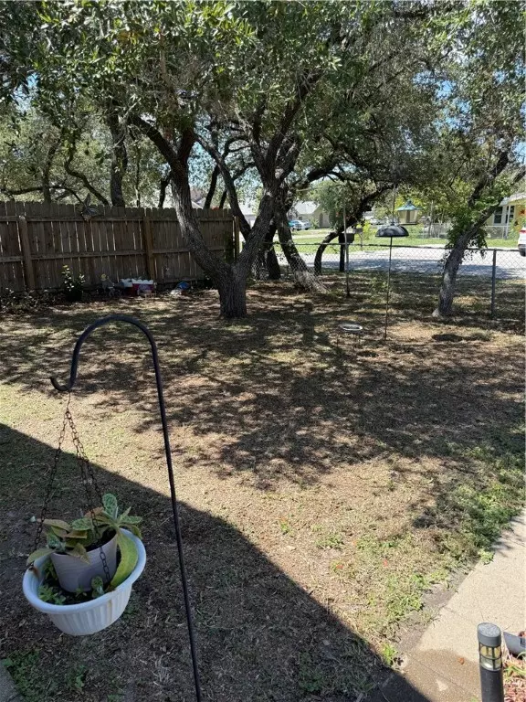 Aransas Pass, TX 78336,553 S 12th ST