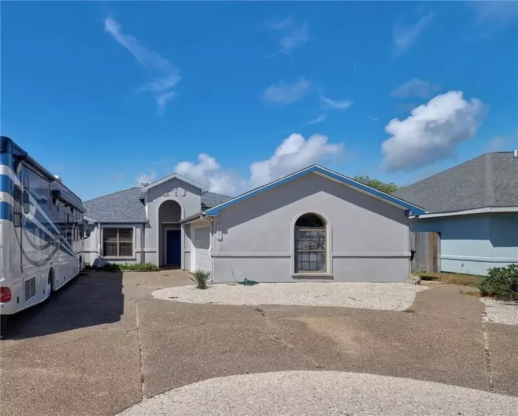 16041 Cuttysark St, Corpus Christi, TX 78418