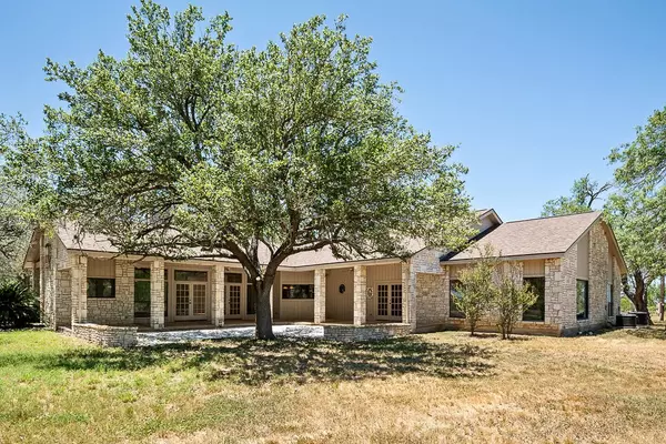 Pleasanton, TX 78113,2439 CR 419
