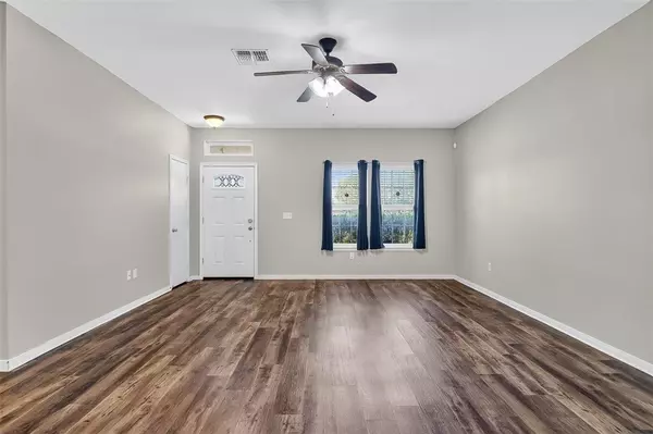 Portland, TX 78374,1011 Livermore ST