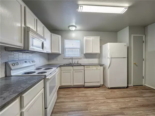 Portland, TX 78374,1016 Sacramento