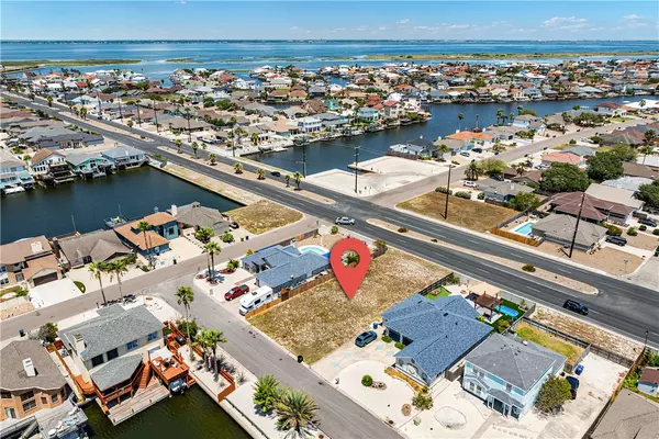 13706 Captain Kidd DR, Corpus Christi, TX 78418