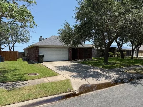 6026 Blue Water DR, Corpus Christi, TX 78415