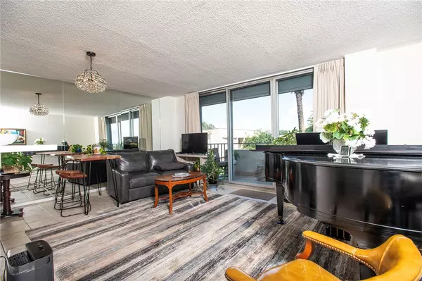 Corpus Christi, TX 78401,715 S Upper Broadway ST #306