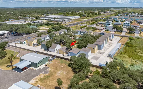 Rockport, TX 78382,4212 HWY 35 S #23