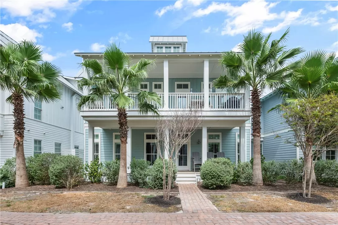 Port Aransas, TX 78373,204 Round RD