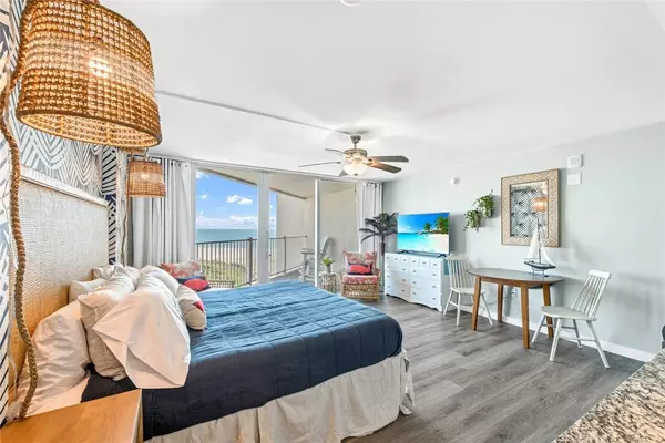 Port Aransas, TX 78373,800 Sandcastle DR #502