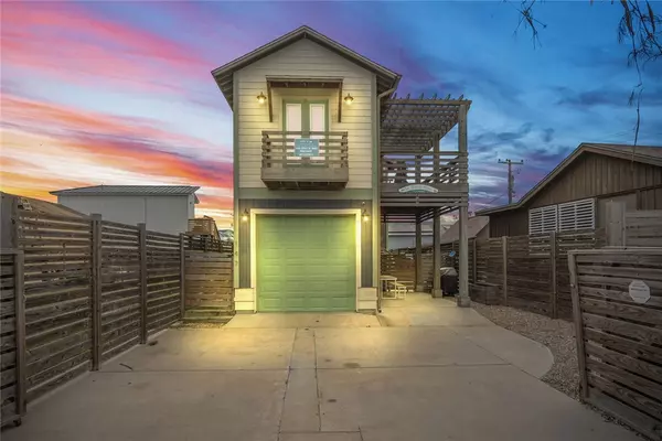 Port Aransas, TX 78373,147 W Brundrett AVE