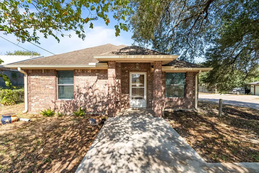 600 S Dr E E Dunlap HWY, San Diego, TX 78384