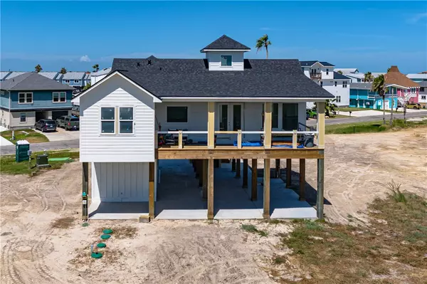 Aransas Pass, TX 78336,113 Port Saint Claire