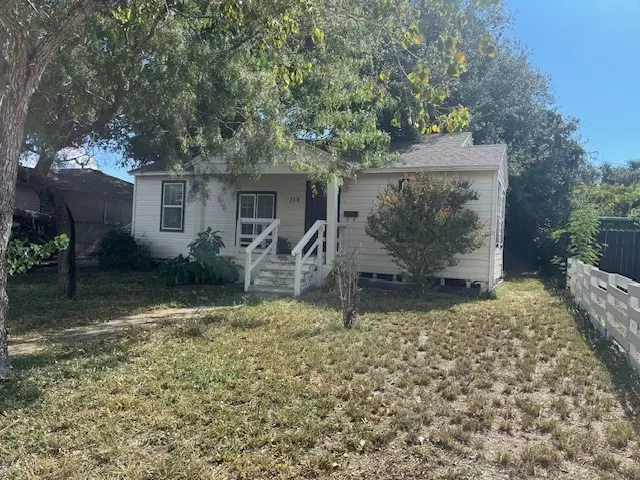 218 W Longview ST N, Corpus Christi, TX 78408