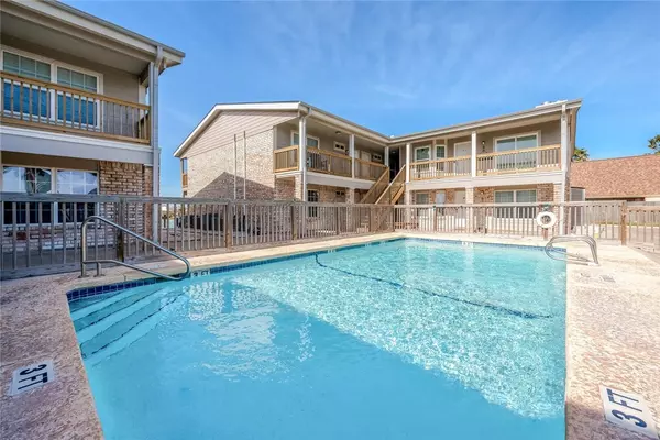 Corpus Christi, TX 78418,15225 Leeward DR #B4