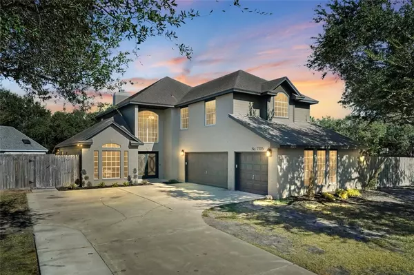 7705 Odessa DR, Corpus Christi, TX 78413