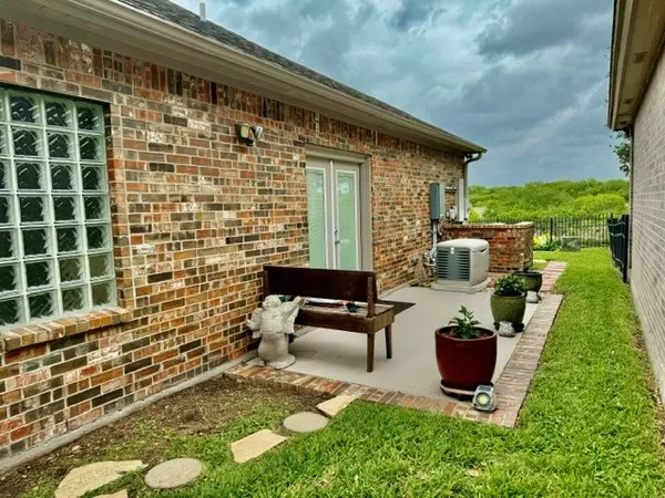 Corpus Christi, TX 78414,6226 Garden CT