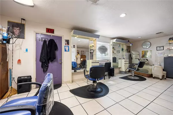 Aransas Pass, TX 78336,217 W Nelson AVE