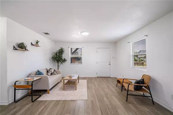 Robstown, TX 78380,217 Iowa ST